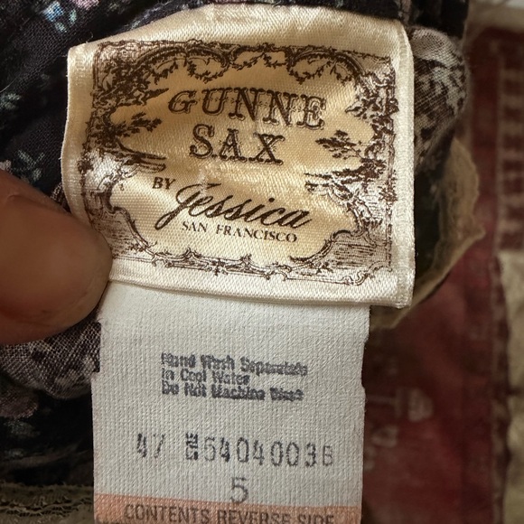 Gunne Sax Blue and White Floral Long Sleeve Midi Prairie Dress - Picture 8 of 8